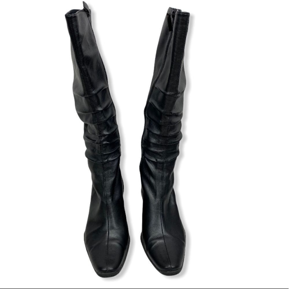Me Too Black Zip Boots size 7.5